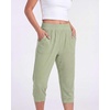 image:image3 Pack Womens Ribbed Capri Joggers Cropped Sweatpants Capris with PocketsSet 3